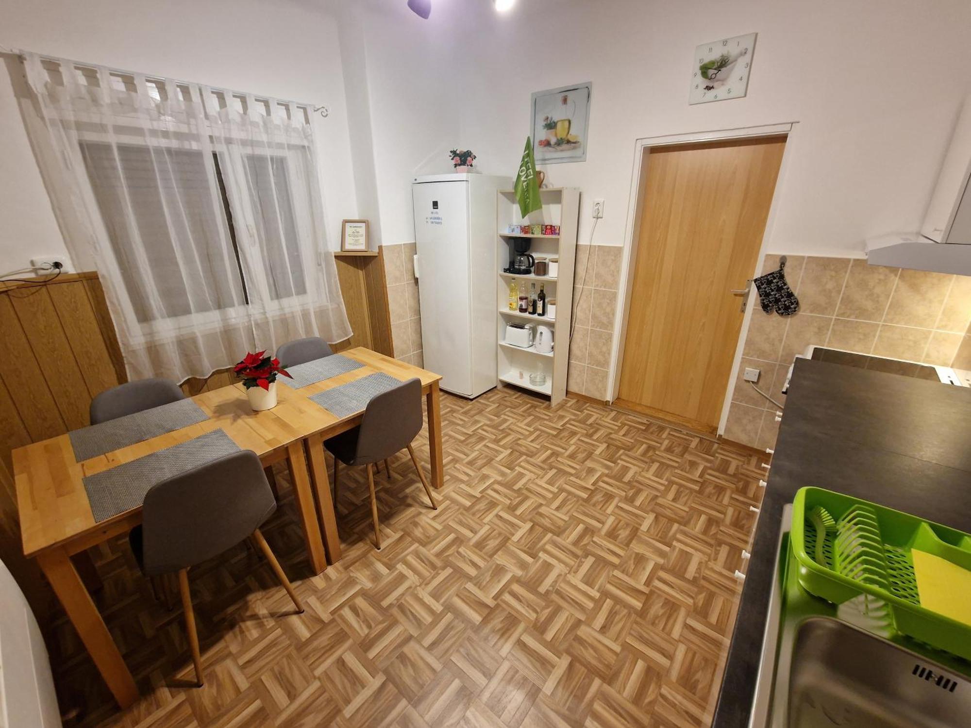 Sašo Rooms&Apartments Ljubljana Buitenkant foto